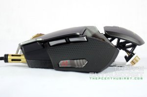 Cougar 700M Gaming Mouse Review-33