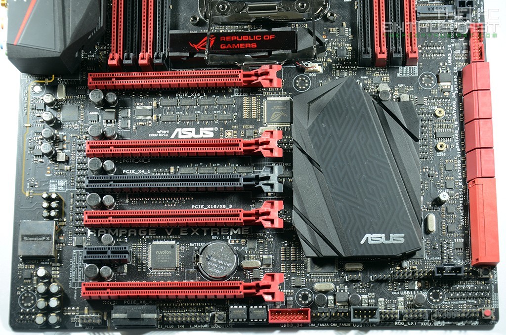 Asus Maximus Rampage V Extreme Review-11