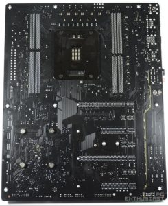 Gigabyte X99-UD3P Motherboard Review-05