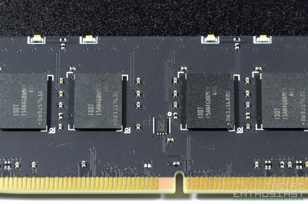 Klevv Cras DDR4 Memory Review-02