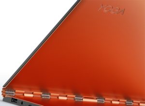 Lenovo YOGA 900 Convertible Laptop-05