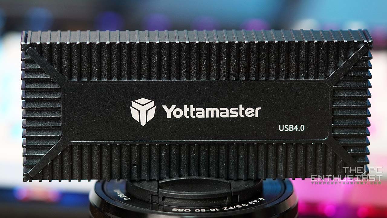 Yottamaster 40Gbps M.2 NVMe Enclosure for Thunderbolt 4/USB4/Thunderbolt  3-M.2 SSD Enclosure for 2280NVMe SSD-Up to 2700MB/s, 4TB Supported 